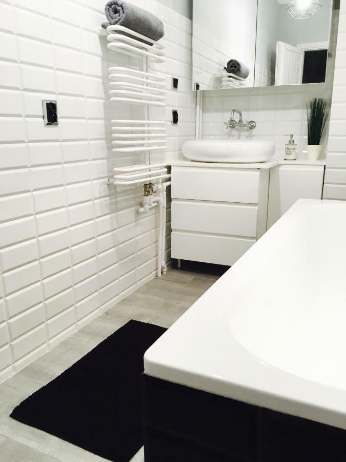 Apartment Clicktheflat Chmielna 7 Warschau