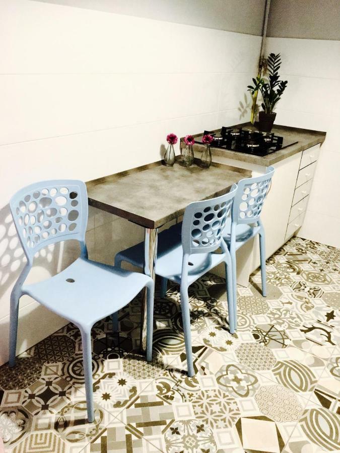 Clicktheflat Chmielna 7 *